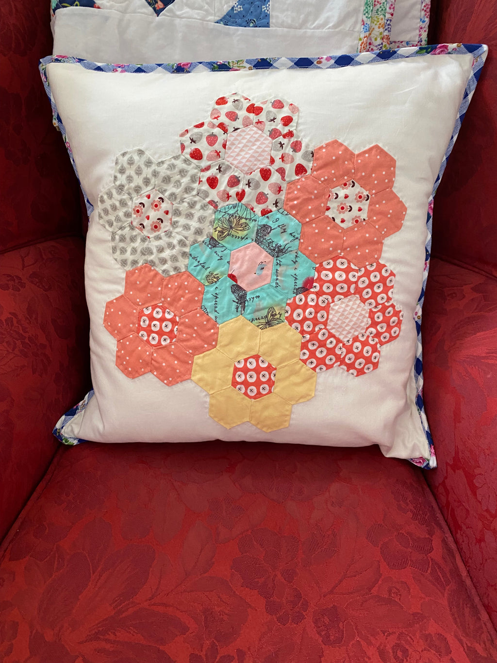 HAND APPLIQUE HEXI CUSHION COVER
