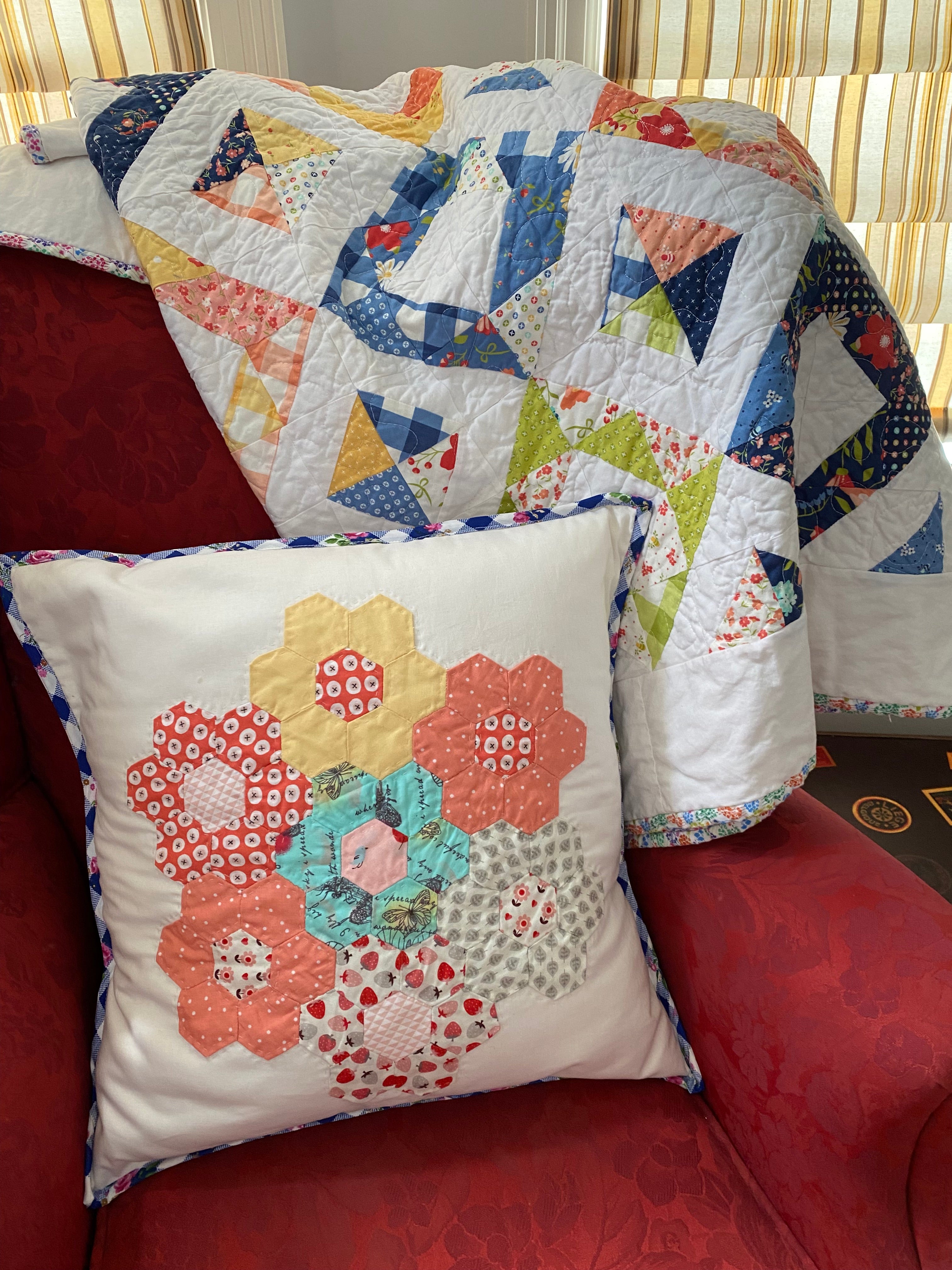 HAND APPLIQUE HEXI CUSHION COVER