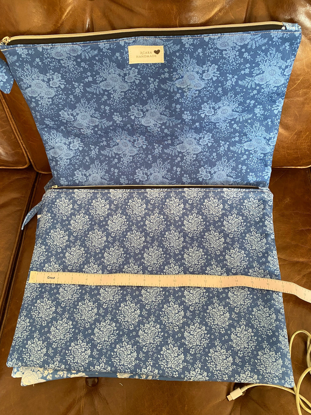 LAPTOP SLEEVE - Large